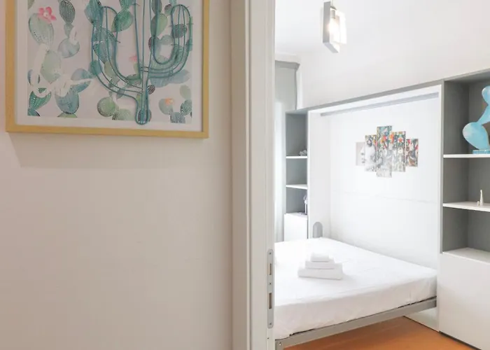 Elegant & Chic 2 - 5min To Station, Ac, Wi-fi *